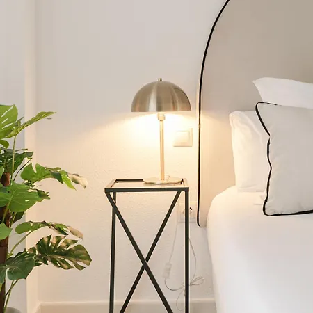 Isg Becquer Free Parking Inside The Building Apartment Seville