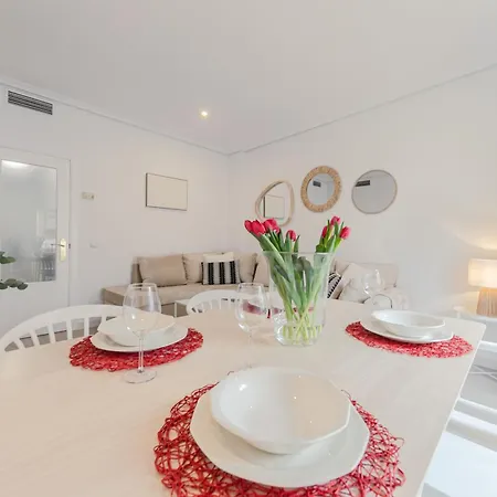 Isg Becquer Free Parking Inside The Building Apartment Sevilla